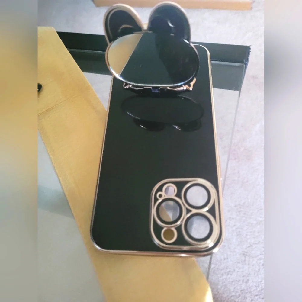 Iphone case With Mirror Black& Gold